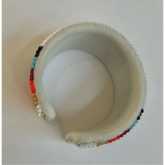 Handmade Beaded Cuff Bracelet – Turtle Design & Rainbow Stripes 🐢🌈 - Picture 8 of 8